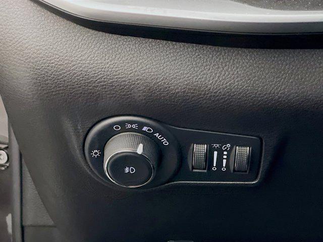 used 2022 Jeep Compass car, priced at $19,297