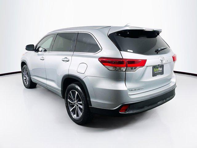 used 2018 Toyota Highlander car, priced at $23,999