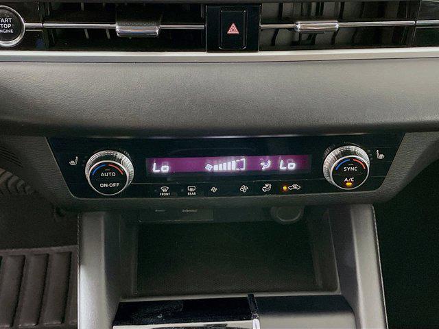 used 2023 Mitsubishi Outlander car, priced at $21,647