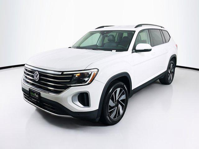 used 2024 Volkswagen Atlas car, priced at $30,797