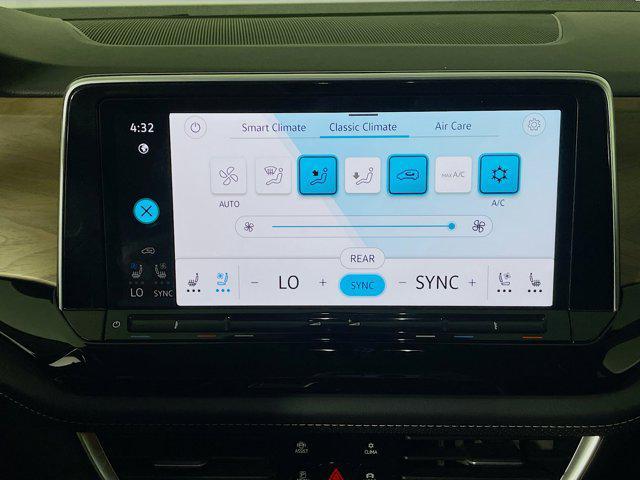 used 2024 Volkswagen Atlas car, priced at $30,797