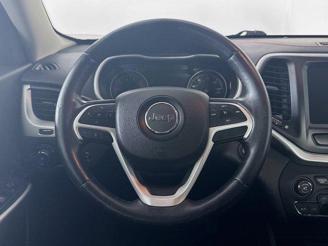 used 2018 Jeep Cherokee car, priced at $15,797