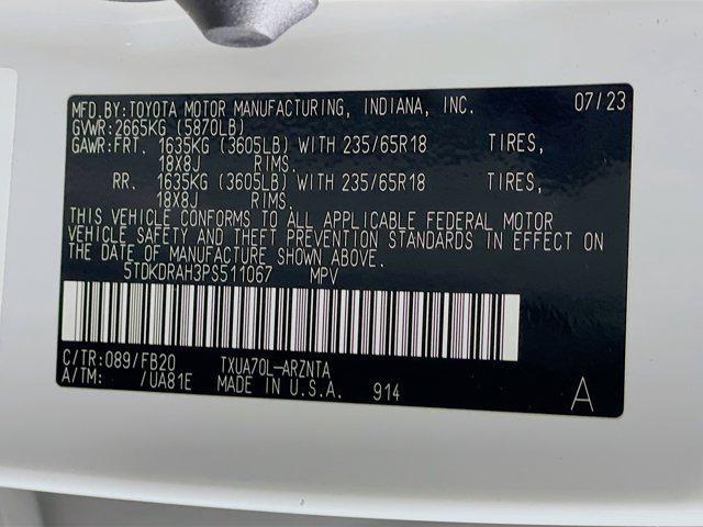 used 2023 Toyota Highlander car, priced at $32,997
