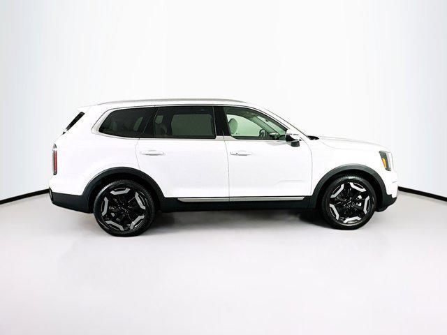 used 2024 Kia Telluride car, priced at $37,697