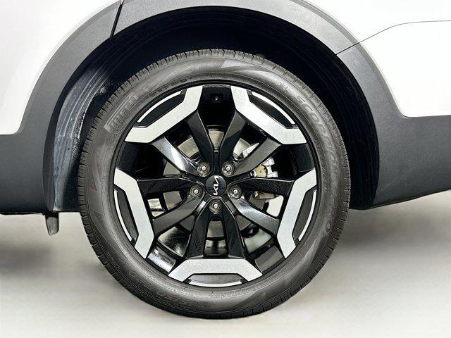 used 2024 Kia Telluride car, priced at $37,697