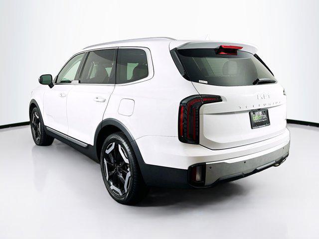 used 2024 Kia Telluride car, priced at $37,697
