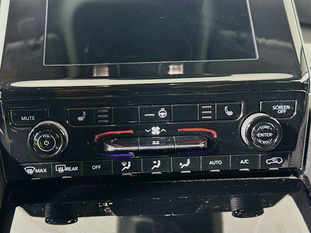 used 2022 Jeep Grand Cherokee car, priced at $25,587