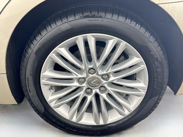 used 2013 Lexus ES 350 car, priced at $14,496