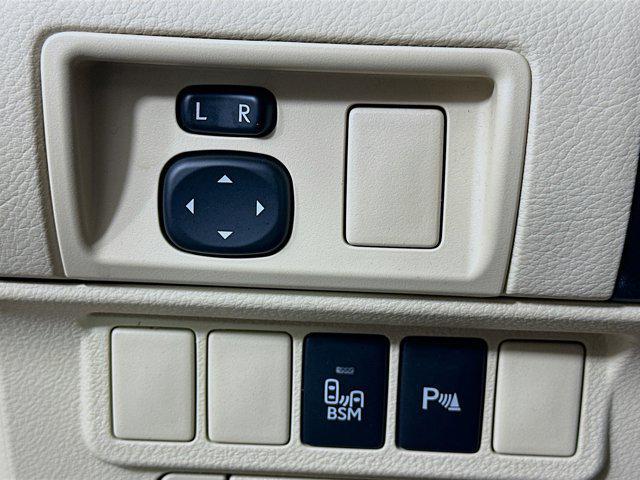 used 2013 Lexus ES 350 car, priced at $14,496