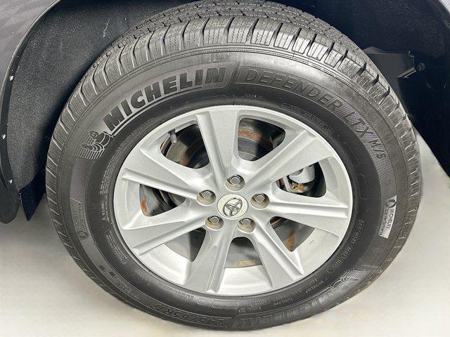 used 2012 Toyota Highlander car, priced at $9,996