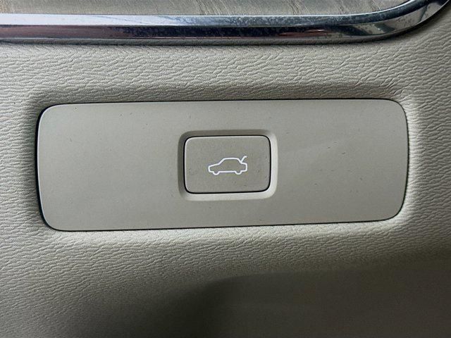 used 2023 Volvo XC60 car, priced at $33,787