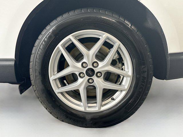used 2024 Ford Edge car, priced at $21,397