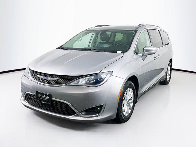 used 2018 Chrysler Pacifica car, priced at $16,489