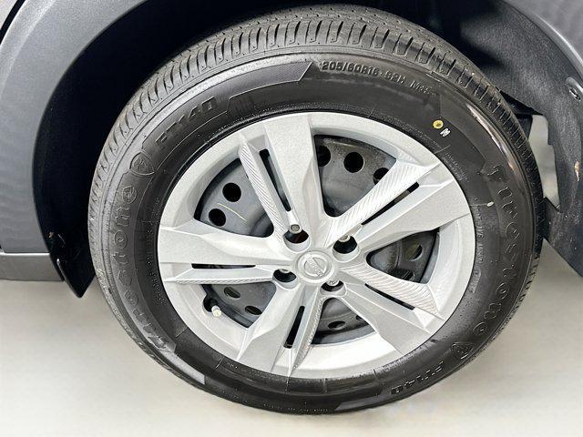used 2024 Nissan Kicks car, priced at $17,297