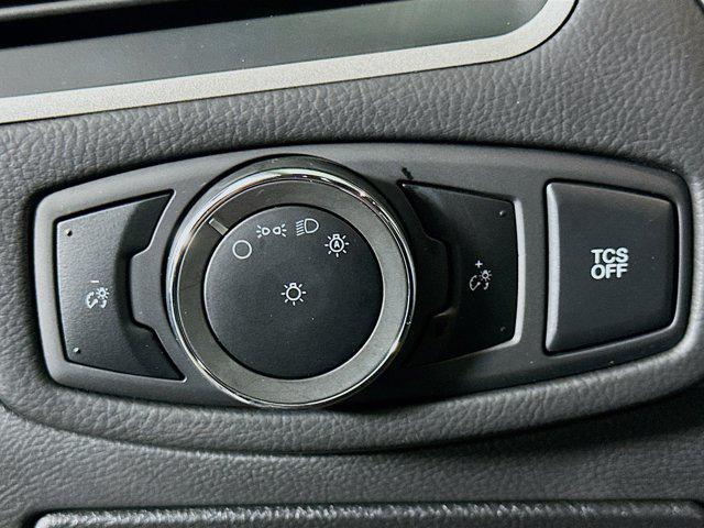 used 2024 Ford Edge car, priced at $20,997