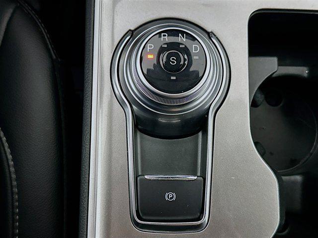 used 2024 Ford Edge car, priced at $20,997