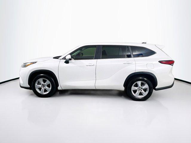 used 2023 Toyota Highlander car, priced at $30,197