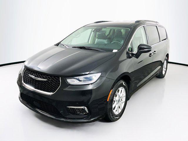 used 2022 Chrysler Pacifica car, priced at $17,599