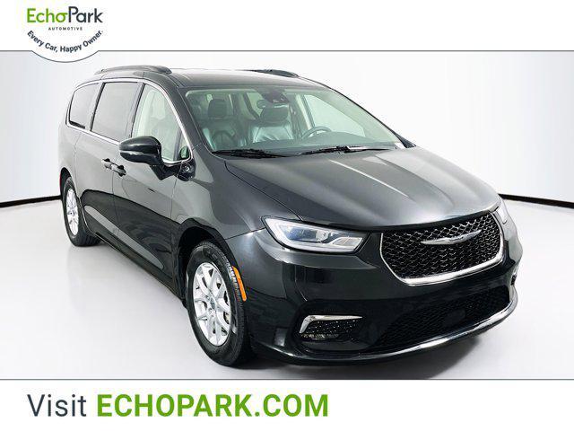 used 2022 Chrysler Pacifica car, priced at $17,599