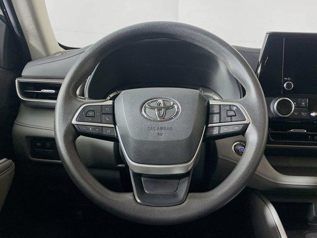 used 2023 Toyota Highlander car, priced at $29,497