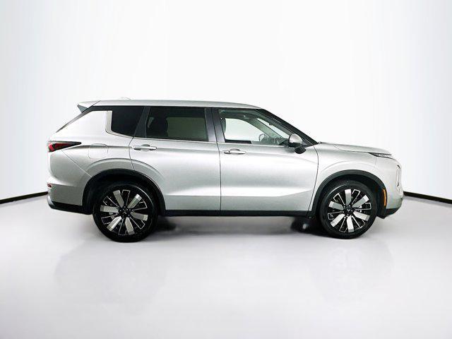 used 2025 Mitsubishi Outlander car, priced at $25,487