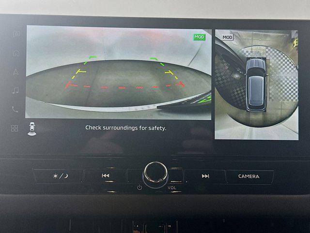 used 2025 Mitsubishi Outlander car, priced at $25,487