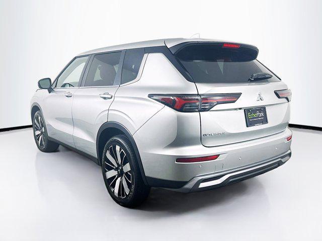used 2025 Mitsubishi Outlander car, priced at $25,487