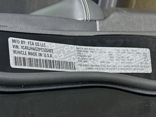 used 2023 Jeep Grand Cherokee car, priced at $25,987