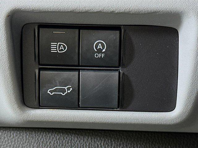 used 2023 Toyota Highlander car, priced at $35,497