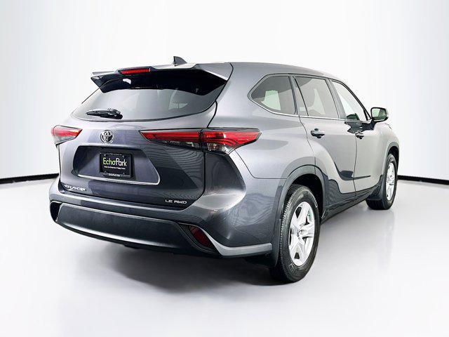 used 2023 Toyota Highlander car, priced at $35,497