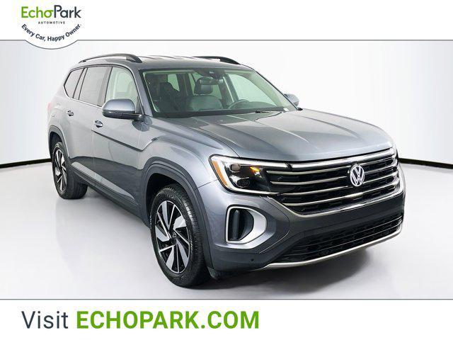 used 2024 Volkswagen Atlas car, priced at $32,789