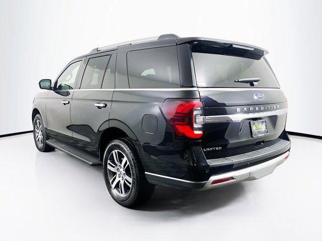 used 2024 Ford Expedition car, priced at $45,197