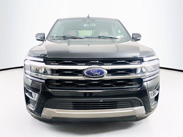 used 2024 Ford Expedition car, priced at $45,197