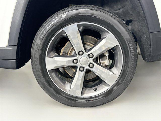 used 2022 Jeep Grand Cherokee L car, priced at $28,587