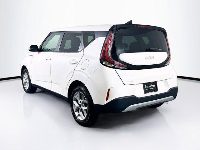 used 2024 Kia Soul car, priced at $16,497