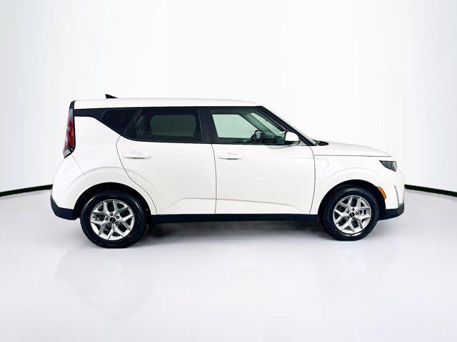 used 2024 Kia Soul car, priced at $16,497