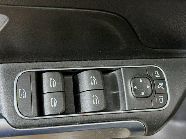 used 2022 Mercedes-Benz GLB 250 car, priced at $25,487