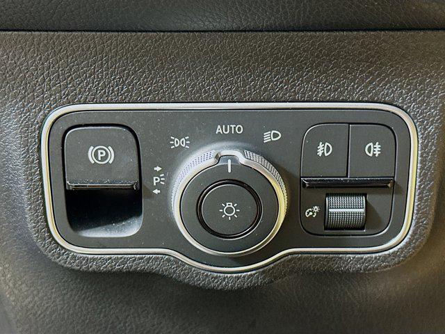 used 2022 Mercedes-Benz GLB 250 car, priced at $25,487