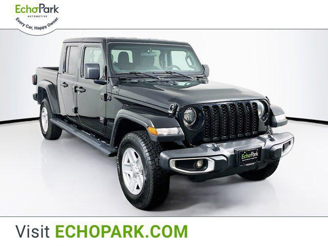 used 2023 Jeep Gladiator car, priced at $27,297