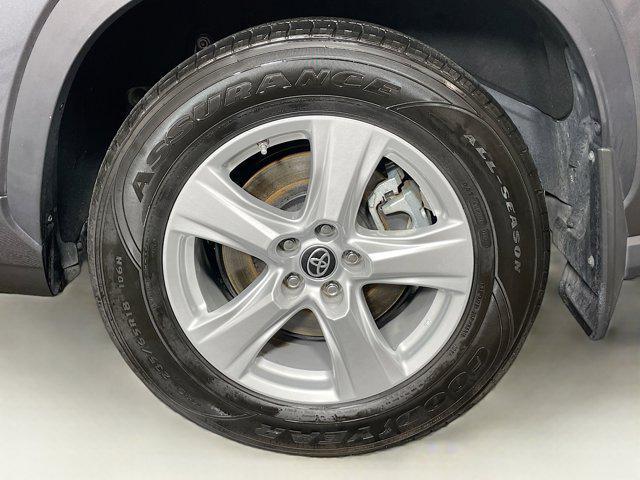 used 2023 Toyota Highlander car, priced at $30,697
