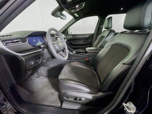 used 2023 Jeep Grand Cherokee L car, priced at $33,897