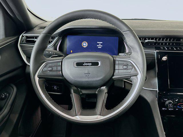 used 2024 Jeep Grand Cherokee car, priced at $29,487