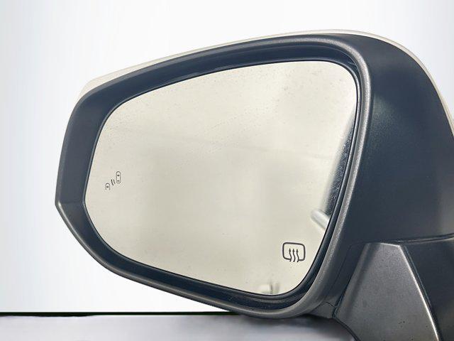 used 2020 Toyota Highlander Hybrid car, priced at $27,987