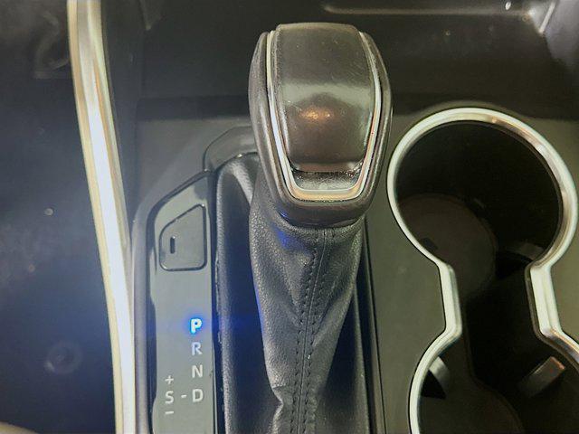 used 2020 Toyota Highlander Hybrid car, priced at $27,987