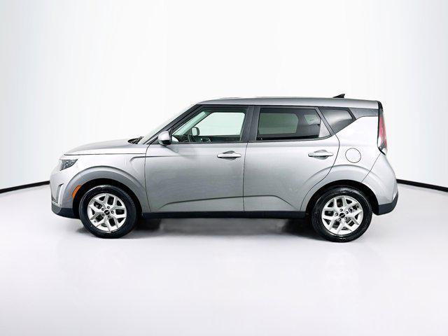 used 2024 Kia Soul car, priced at $15,487