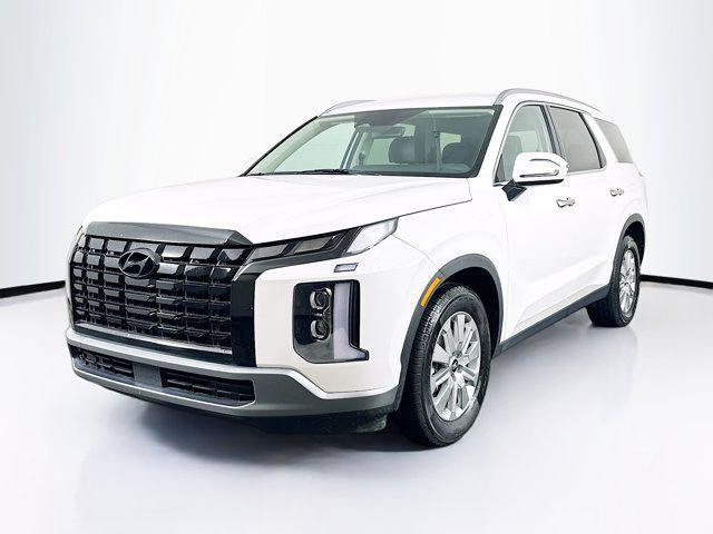 used 2025 Hyundai Palisade car, priced at $30,697