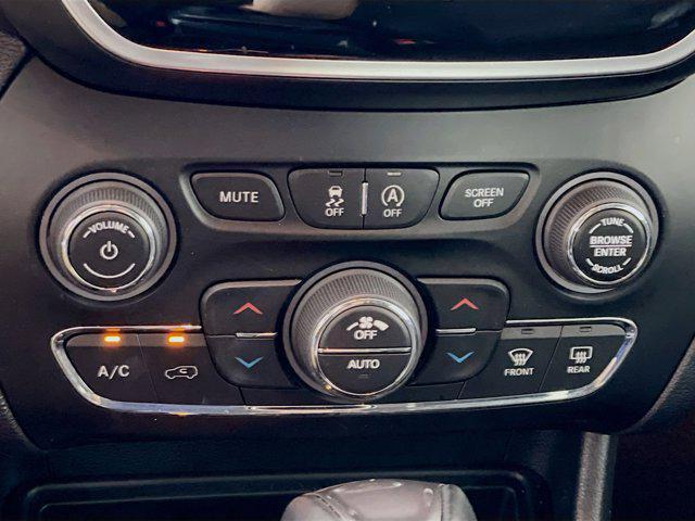 used 2020 Jeep Cherokee car, priced at $20,997