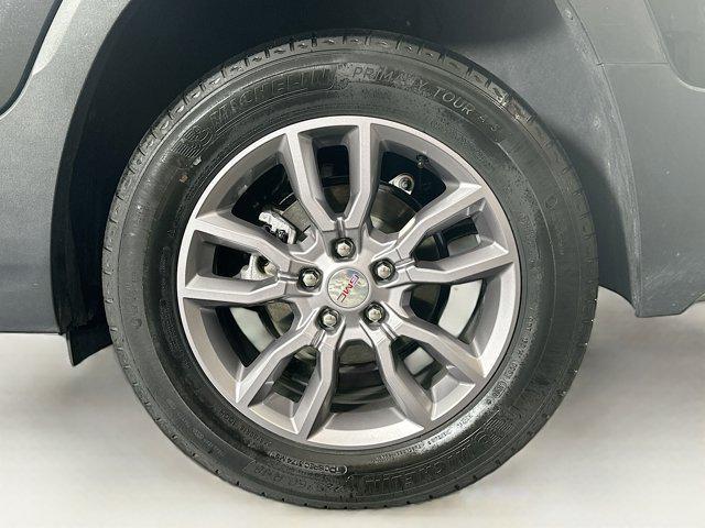 used 2024 GMC Terrain car, priced at $21,487