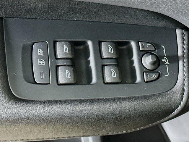 used 2025 Volvo XC60 car, priced at $34,996