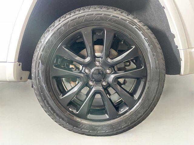 used 2019 Jeep Grand Cherokee car, priced at $20,697